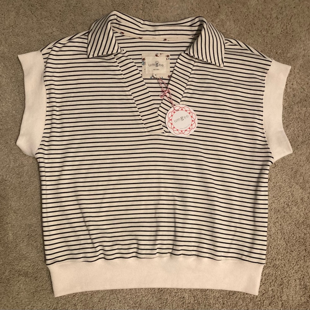 Umgee Cream & Black Micro Stripe Collar Top  Sz: S (NWT)